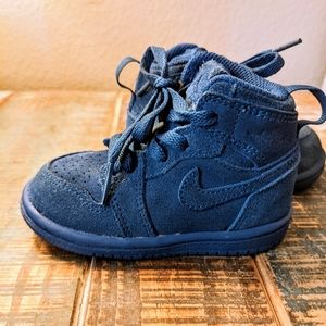 Air Jordan 1 Retro High GS Blue Suede for toddler
